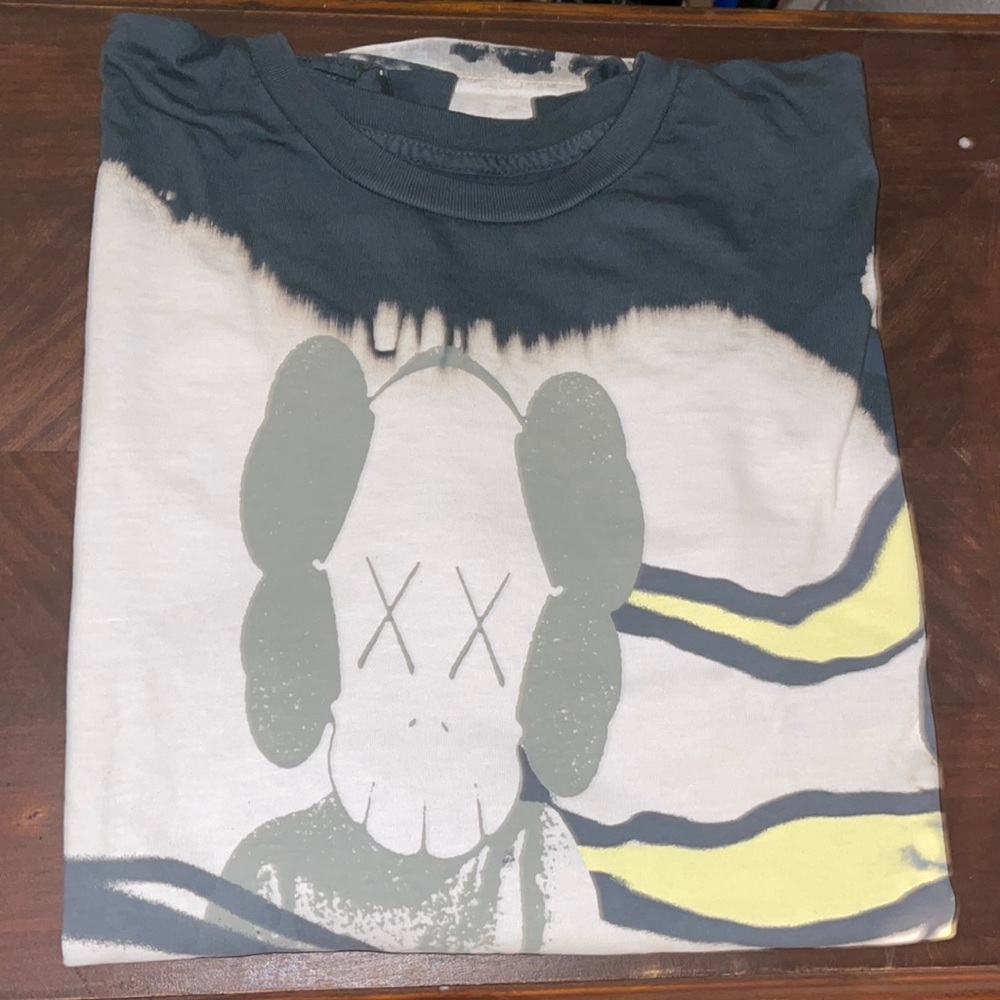Travis Scott Cactus Jack + Kaws For
Fragment L/S Tee
Multi Grey SIZE: XL